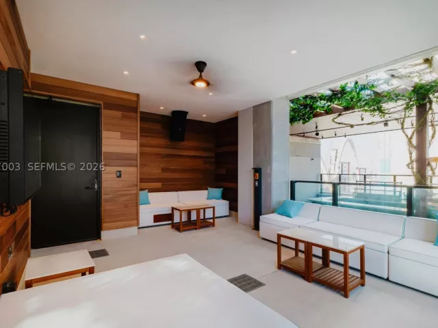 condo for sale in Miami - 20 NE 11th St 4202 - MondialRealty