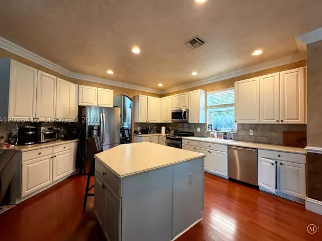 4-bedroom home for sale in Boca Raton - 12680 Little Palm Ln - MondialRealty