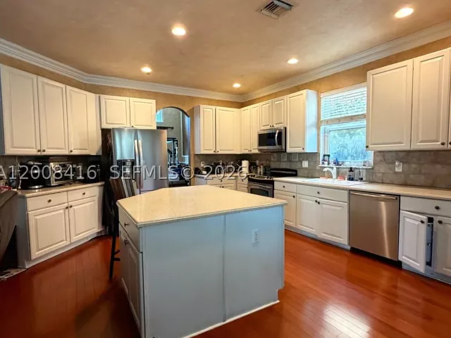 4-bedroom home for sale in Boca Raton - 12680 Little Palm Ln - MondialRealty