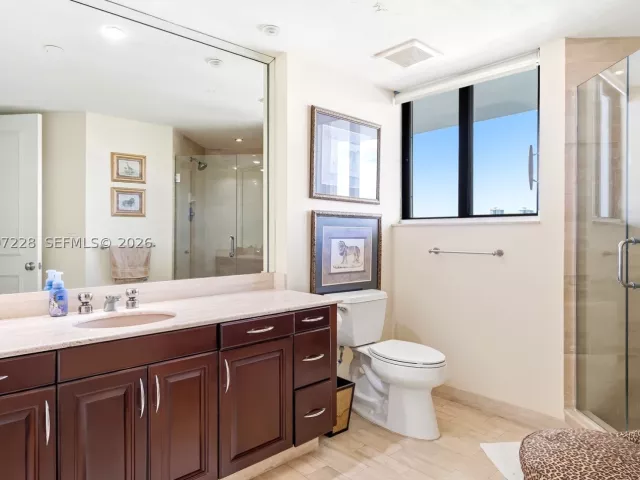 2-bedroom condo for rent in Aventura -  - MondialRealty