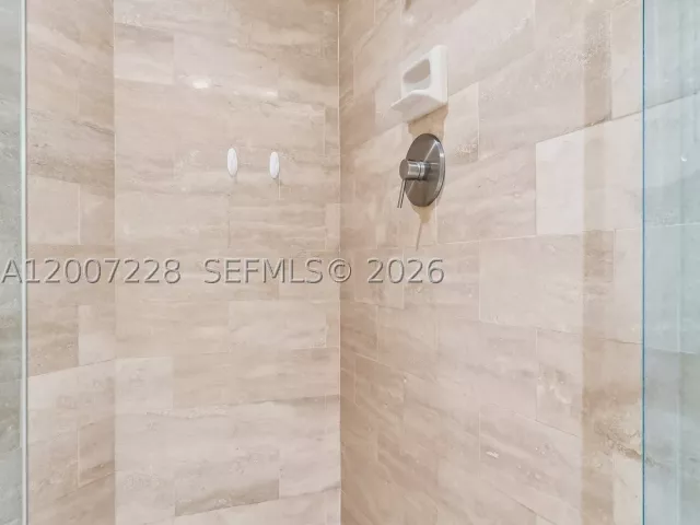 2-bedroom condo for rent in Aventura -  - MondialRealty
