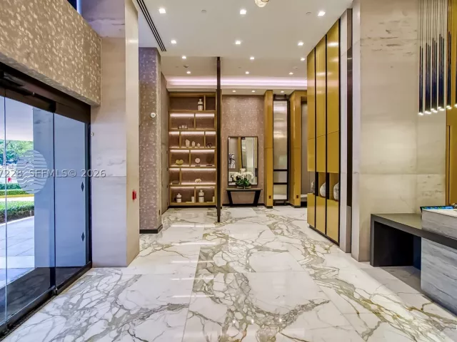 2-bedroom condo for rent in Aventura -  - MondialRealty