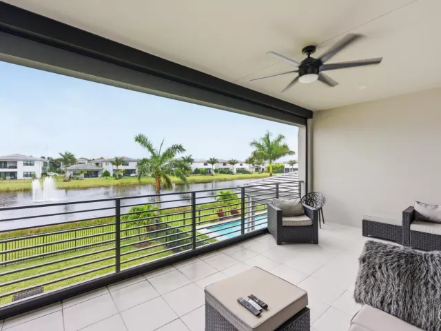 5-bedroom home for sale in Boca Raton - 8568 Crystal Downs Avenue - MondialRealty