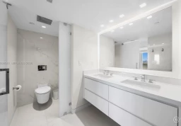 Apartment #2101 at South Pointe Tower
