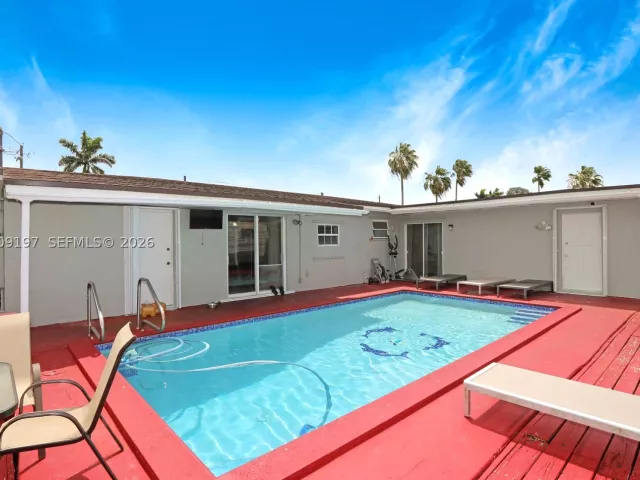 3-bedroom home for sale in Homestead - 1762 NW 8th Ave - MondialRealty
