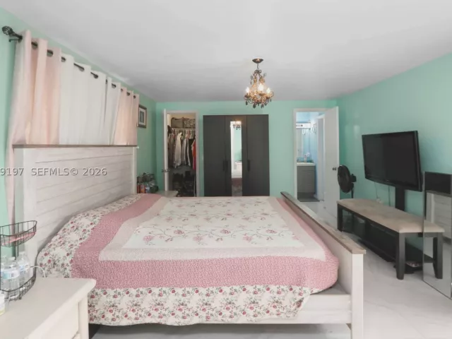 3-bedroom home for sale in Homestead - 1762 NW 8th Ave - MondialRealty