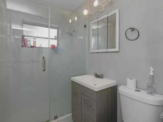 3-bedroom home for sale in Homestead - 1762 NW 8th Ave - MondialRealty