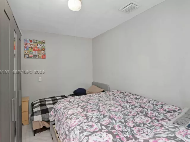3-bedroom home for sale in Homestead - 1762 NW 8th Ave - MondialRealty