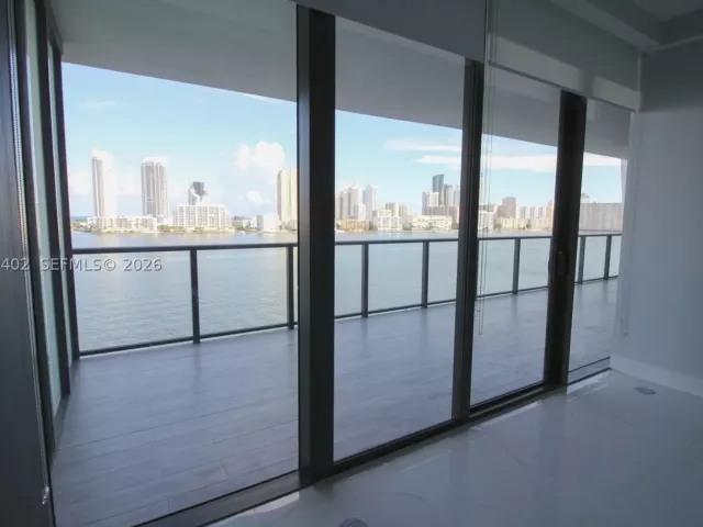 3-bedroom condo for rent in Aventura - 5000 Island Estates Dr 606 - MondialRealty