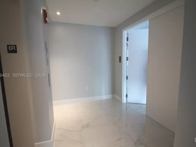3-bedroom condo for rent in Aventura - 5000 Island Estates Dr 606 - MondialRealty