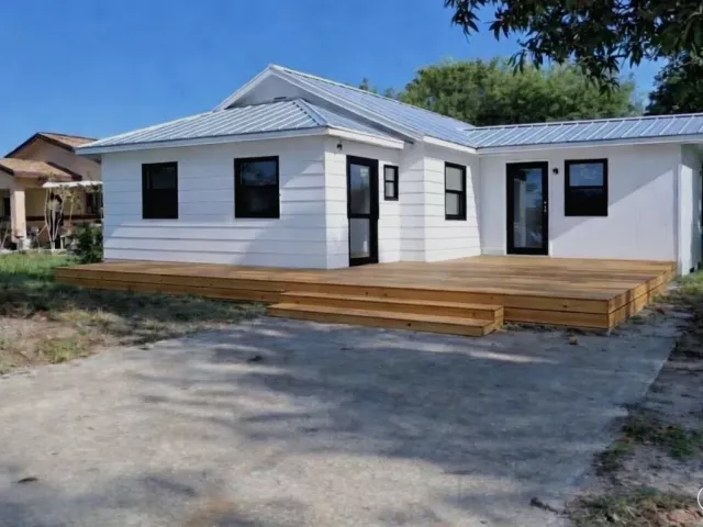 3-bedroom home for sale in Boca Raton - 156 Pearl Street - MondialRealty