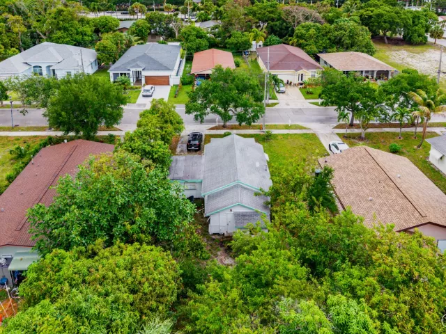 3-bedroom home for sale in Boca Raton - 156 Pearl Street - MondialRealty
