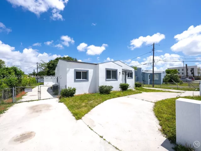 3-bedroom home for rent in Miami - 1221 NW 75th St 0 - MondialRealty