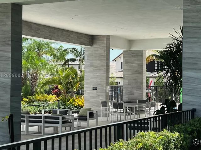 3-bedroom home for rent in Doral - 4272 NW 82nd Ave 4272 - MondialRealty