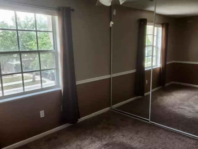 5-bedroom home for sale in Pembroke Pines - 15729 NW Tenth Street NW - MondialRealty
