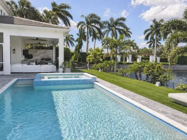 5-bedroom home for rent in Boca Raton - 7080 NW 26th Way - MondialRealty