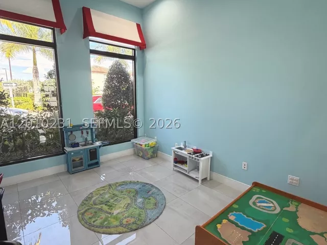 3-bedroom home for rent in Miami - 20761 NE 2nd Ct - MondialRealty