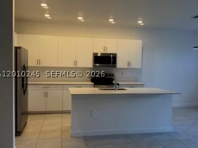 5-bedroom home for rent in Homestead -  - MondialRealty