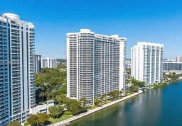 Apartment #1402 at Williams Island 7000
