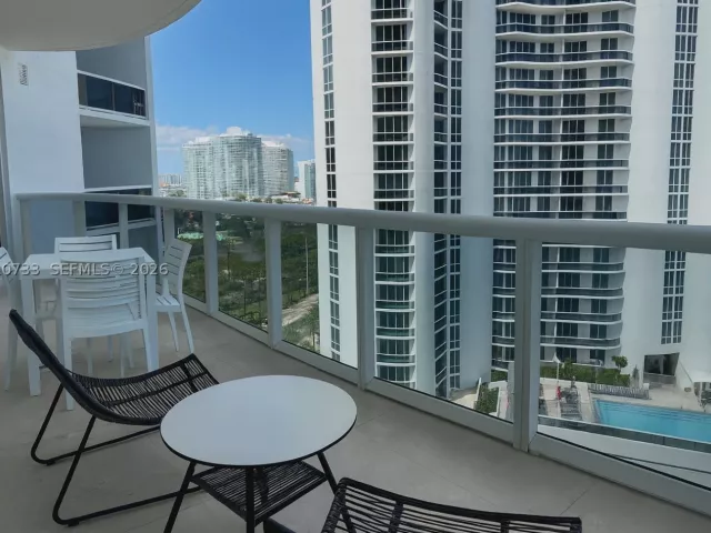 2-bedroom condo for rent in Sunny Isles Beach - 15901 Collins Ave 1203 - MondialRealty