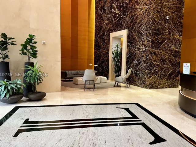 2-bedroom condo for rent in Sunny Isles Beach - 15901 Collins Ave 1203 - MondialRealty