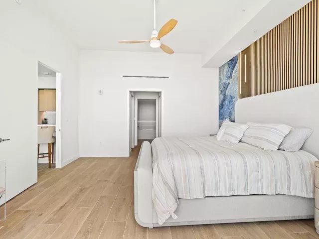 1-bedroom condo for rent in Pompano Beach - 900 N Ocean Boulevard 305 - MondialRealty