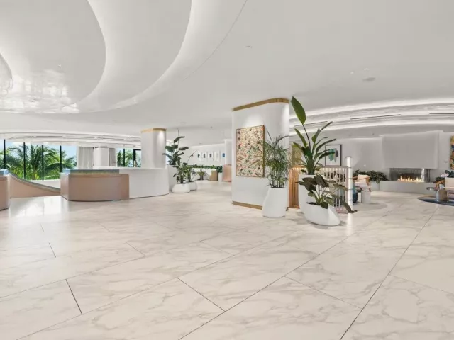 1-bedroom condo for rent in Pompano Beach - 900 N Ocean Boulevard 305 - MondialRealty