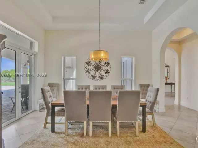 5-bedroom home for sale in Homestead - 31310 SW 215th Ave - MondialRealty