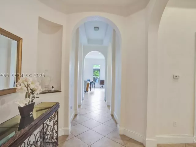 5-bedroom home for sale in Homestead - 31310 SW 215th Ave - MondialRealty