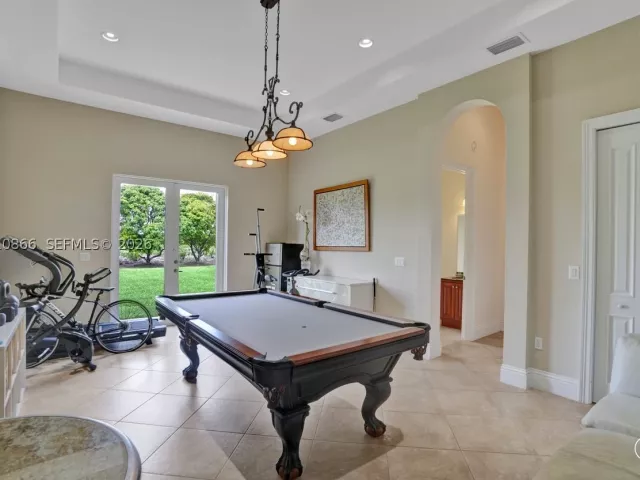 5-bedroom home for sale in Homestead - 31310 SW 215th Ave - MondialRealty