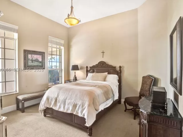 5-bedroom home for sale in Homestead - 31310 SW 215th Ave - MondialRealty