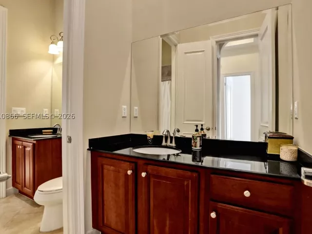 5-bedroom home for sale in Homestead - 31310 SW 215th Ave - MondialRealty