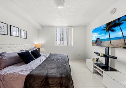 Apartment #708 at 1800 Biscayne Plaza