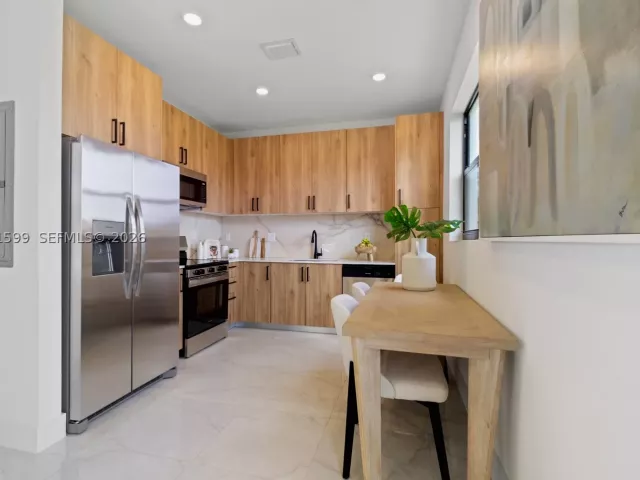 3-bedroom home for sale in Homestead - 13365 SW 265th Terr - MondialRealty