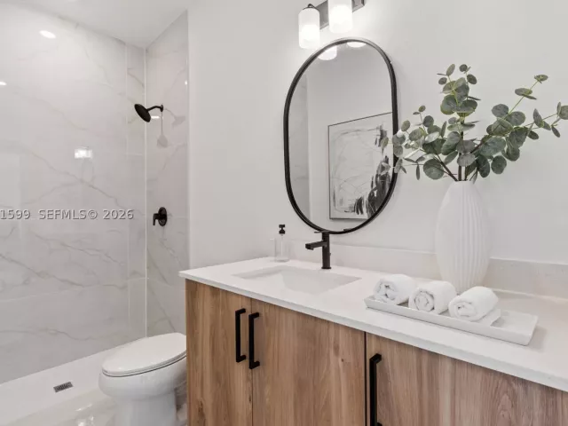 3-bedroom home for sale in Homestead - 13365 SW 265th Terr - MondialRealty