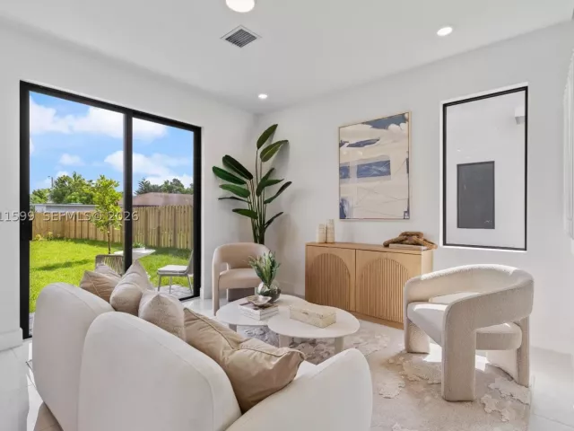 3-bedroom home for sale in Homestead - 13365 SW 265th Terr - MondialRealty
