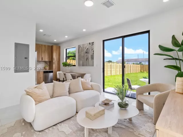 3-bedroom home for sale in Homestead - 13365 SW 265th Terr - MondialRealty