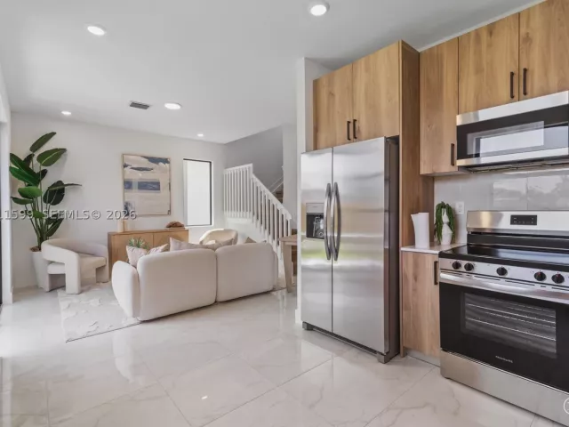 3-bedroom home for sale in Homestead - 13365 SW 265th Terr - MondialRealty
