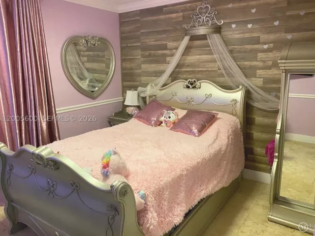 4-bedroom home for rent in Miami - 13412 SW 68th Ter 0 - MondialRealty