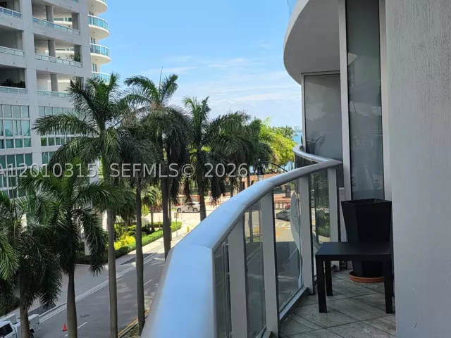 2-bedroom condo for sale in Miami - 488 NE 18th St 301 - MondialRealty