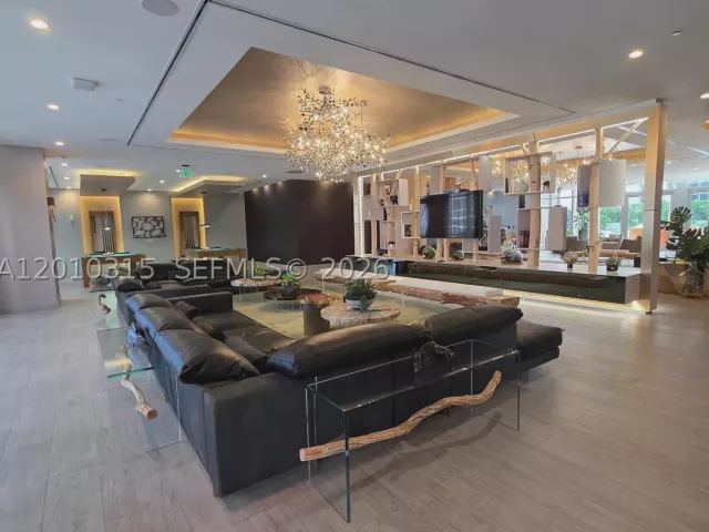 2-bedroom condo for sale in Miami - 488 NE 18th St 301 - MondialRealty