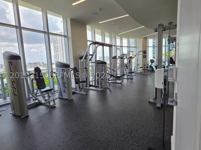 2-bedroom condo for sale in Miami - 488 NE 18th St 301 - MondialRealty