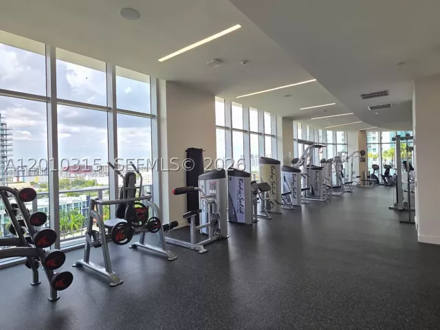 2-bedroom condo for sale in Miami - 488 NE 18th St 301 - MondialRealty