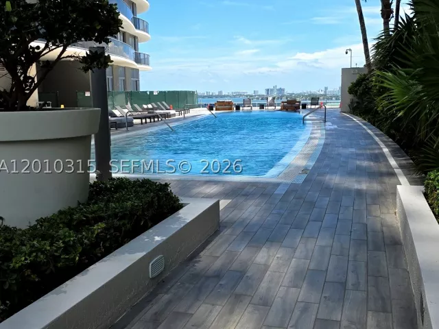 2-bedroom condo for sale in Miami - 488 NE 18th St 301 - MondialRealty