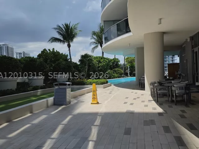 2-bedroom condo for sale in Miami - 488 NE 18th St 301 - MondialRealty