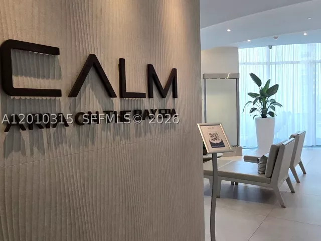 2-bedroom condo for sale in Miami - 488 NE 18th St 301 - MondialRealty