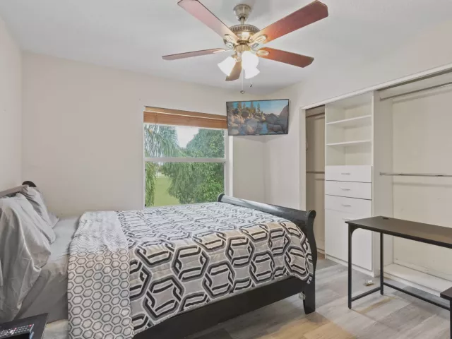 5-bedroom home for rent in West Palm Beach - 3221 El Camino - MondialRealty