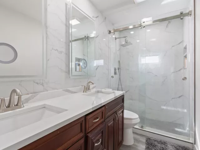 5-bedroom home for rent in West Palm Beach - 3221 El Camino - MondialRealty