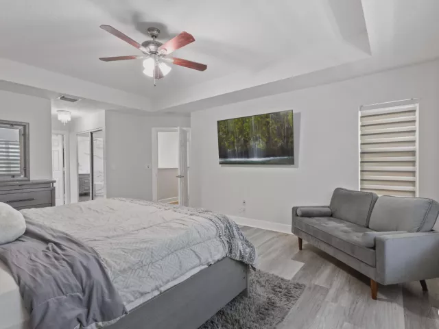 5-bedroom home for rent in West Palm Beach - 3221 El Camino - MondialRealty