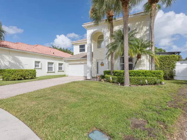 5-bedroom home for rent in West Palm Beach - 3221 El Camino - MondialRealty